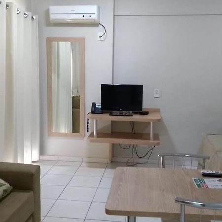 Apartamento Golden Dolphin Express Caldas Novas Exterior foto